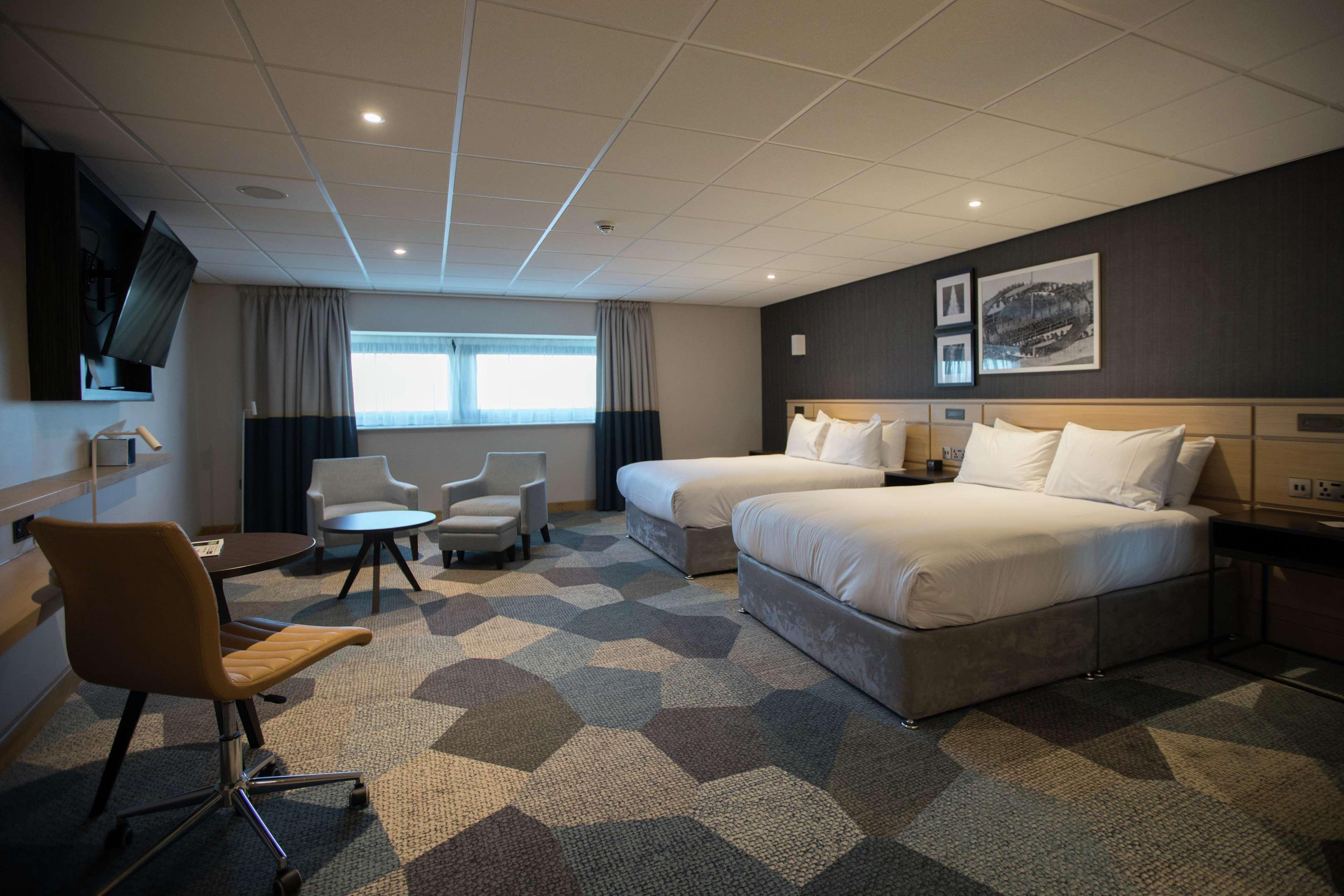 Doubletree By Hilton Coventry Building Society Arena Hotel Exterior foto